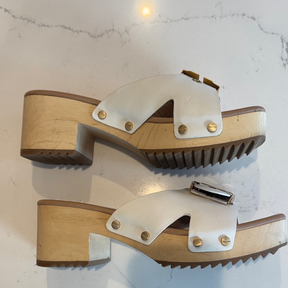 Dr Scholl’s White Leather Platform Sandals - Picture 2 of 4